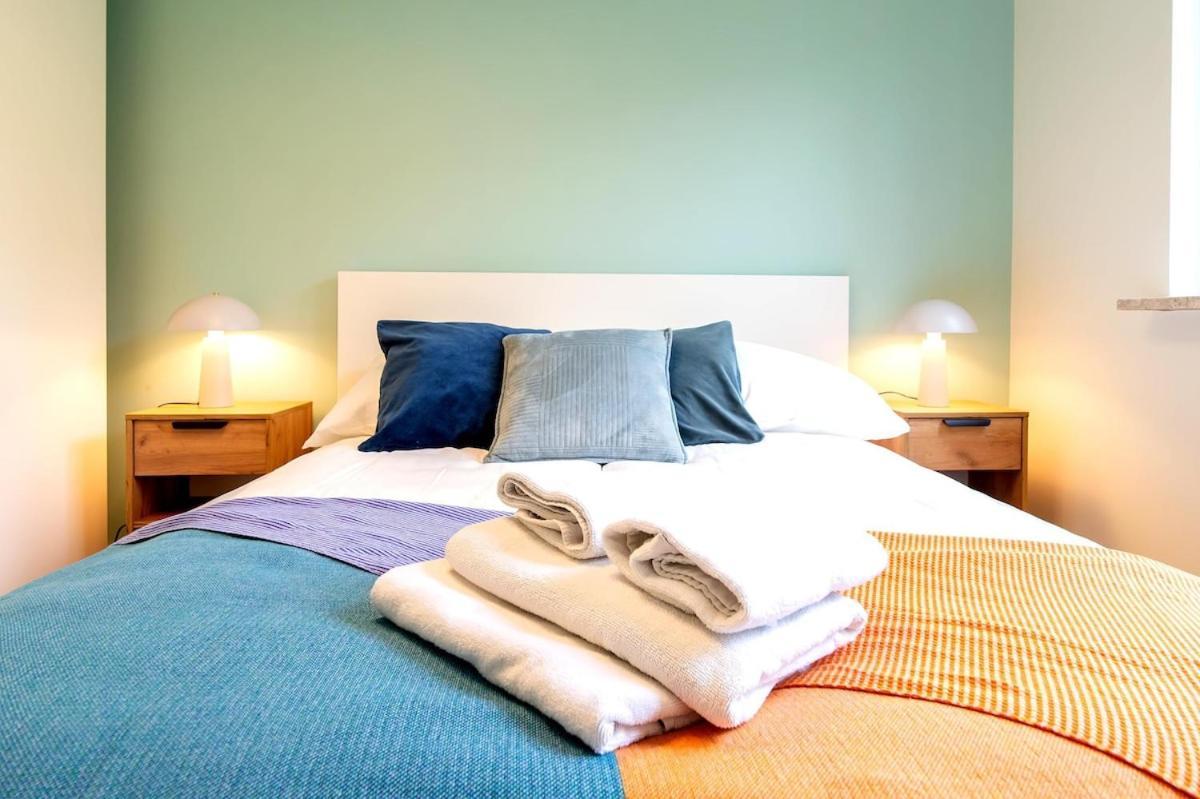 Apartment Golden Hour, 2 Bedroom, With Underground Parking