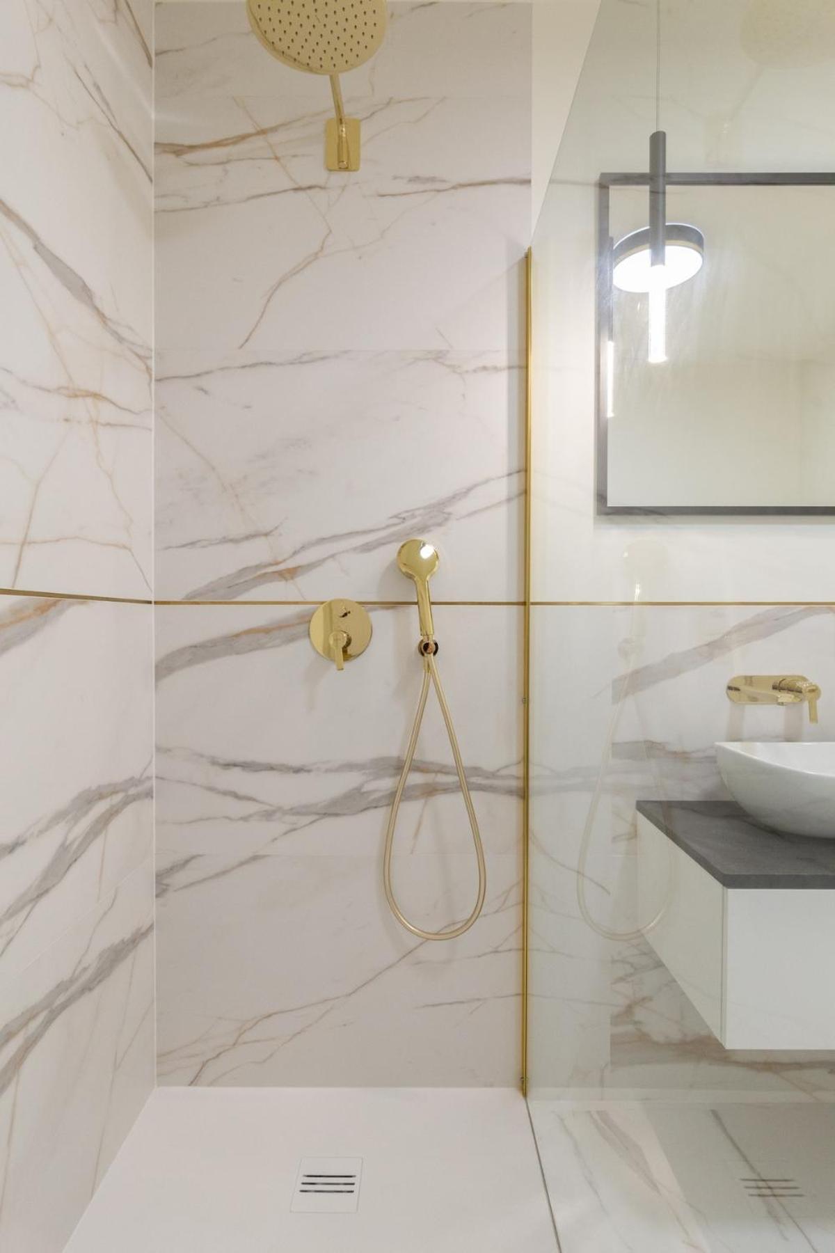 Apartment Golden Hour, 2 Bedroom, With Underground Parking *