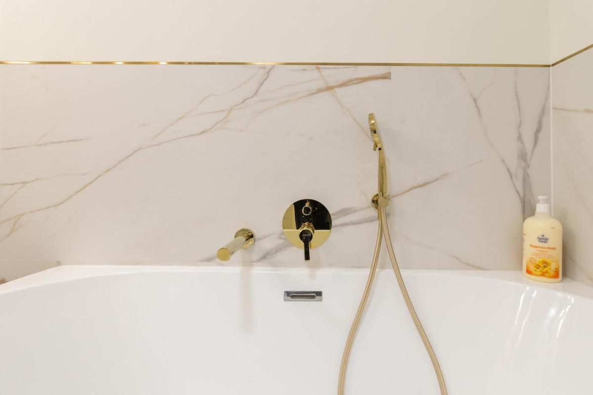 Appartement Golden Hour, 2 Bedroom, With Underground Parking